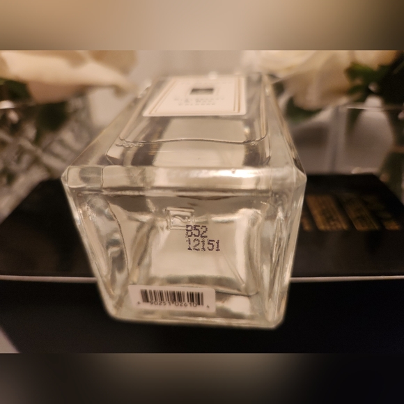 Vintage Blackberry & Bay Cologne Spray by Jo Malone; 100ml / 3.4 fl.oz; May 2012 - Picture 6 of 14